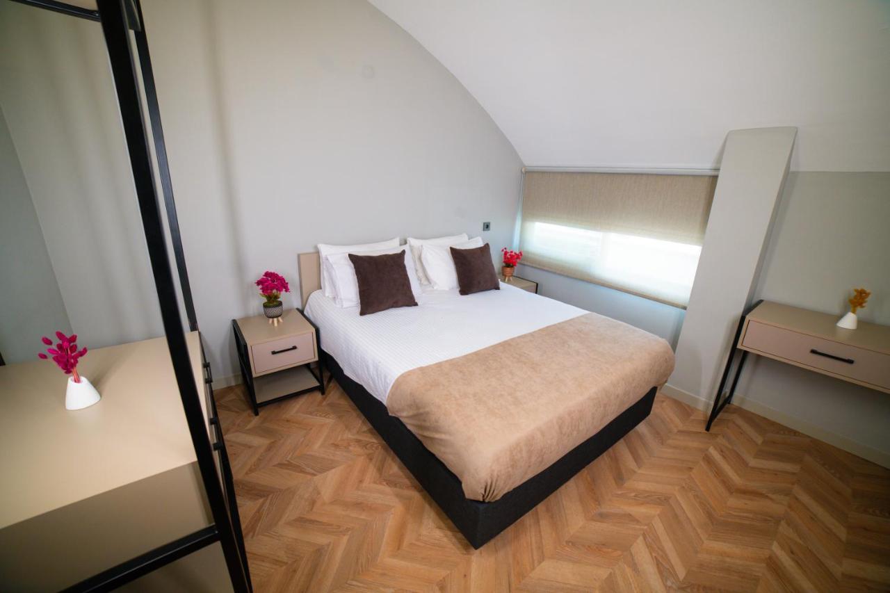 Moon Suites Antalia Esterno foto