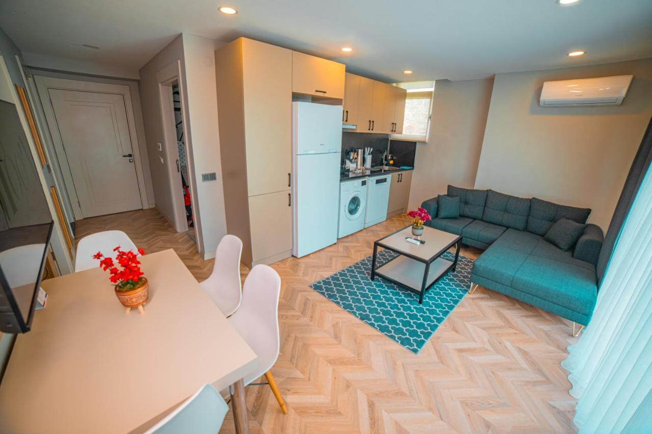 Moon Suites Antalia Esterno foto